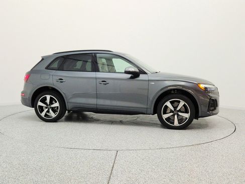 Used 2023 Audi Q5 2.0T Prestige w/ Prestige Package AWD/4WD image 4