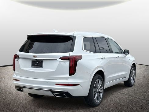 New 2025 Cadillac XT6 Premium Luxury image 2