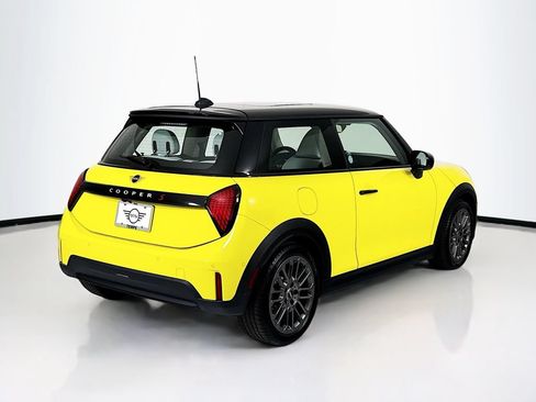 Certified 2025 MINI Cooper S FWD image 5