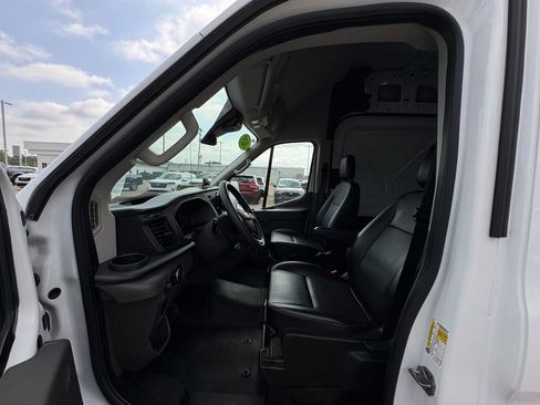 Used 2025 Ford Transit 250 148 High Roof AWD image 10