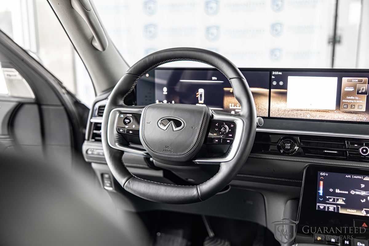 Used 2025 INFINITI QX80 Sensory AWD/4WD image 37