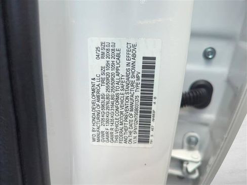 Used 2025 Honda Pilot Touring image 30