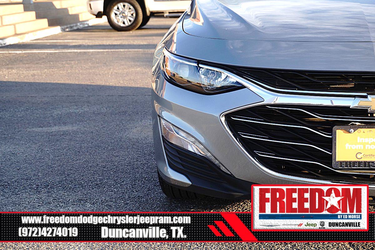 Used 2025 Chevrolet Malibu LT FWD image 40