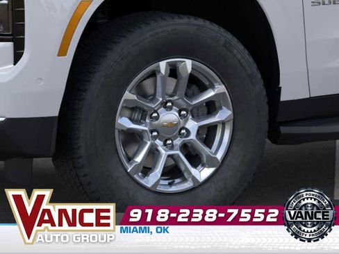 New 2026 Chevrolet Suburban LS RWD image 9