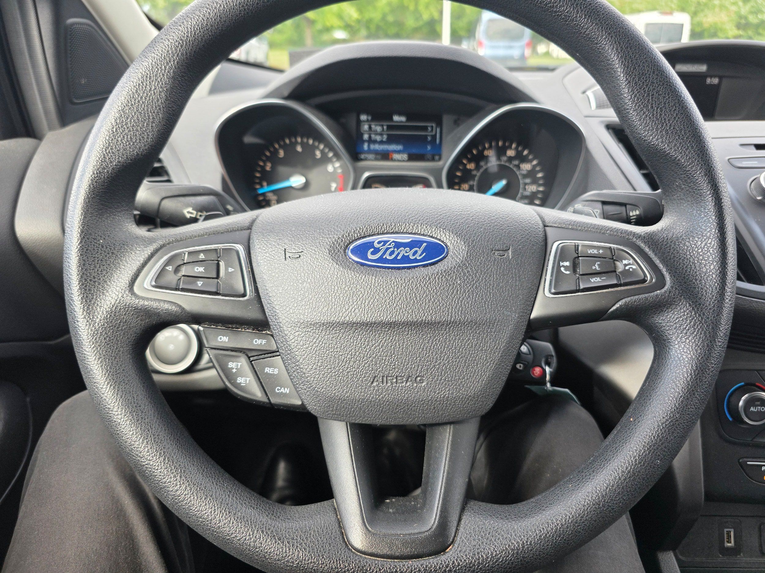 Used 2017 Ford Escape SE AWD/4WD image 13
