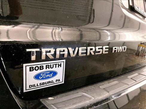 Used 2017 Chevrolet Traverse LT AWD/4WD image 14