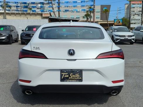 New 2026 Acura Integra FWD image 5