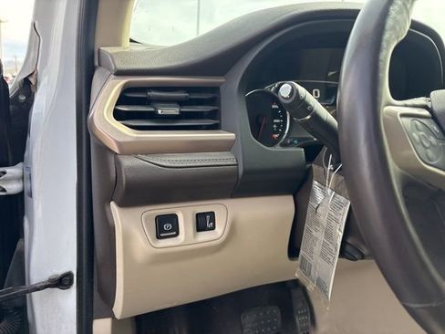 Used 2017 GMC Acadia Denali w/ Technology Package image 12