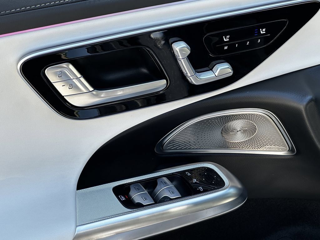 Certified 2025 Mercedes-Benz E 53 AMG e 4MATIC Sedan image 12