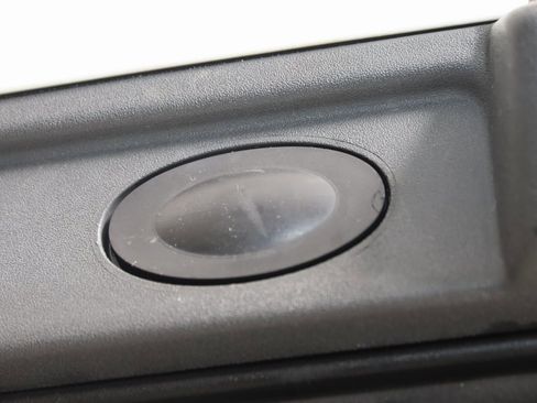 Used 2022 Rivian R1S Launch Edition image 62