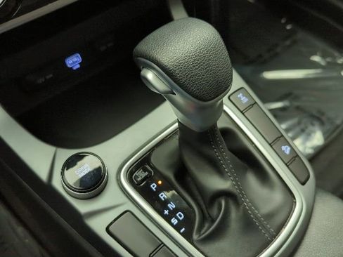 Used 2023 Kia Seltos LX image 18