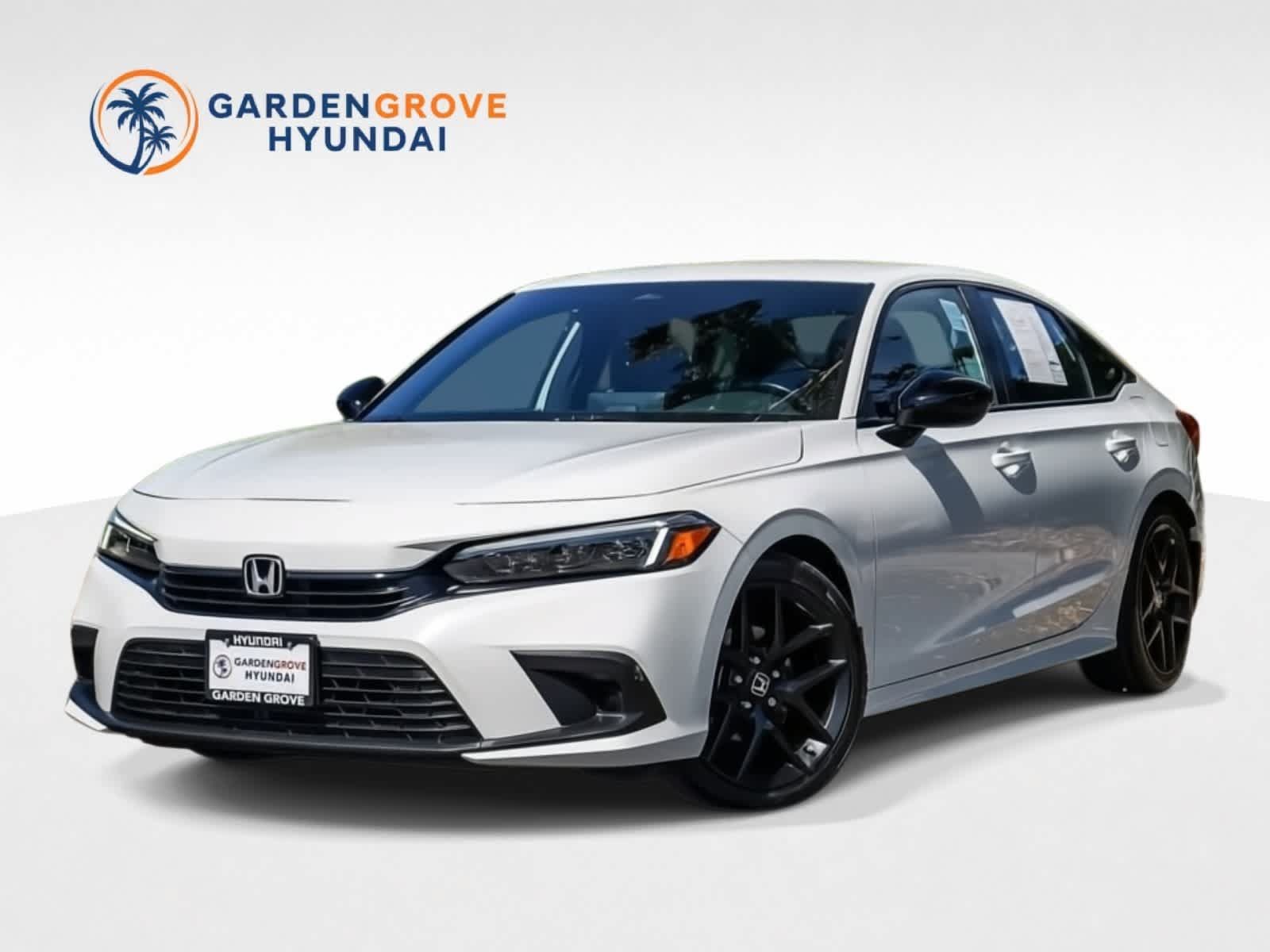 Used 2023 Honda Civic Sport image 1