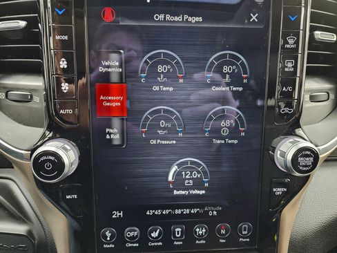 Used 2021 RAM 3500 Laramie image 67