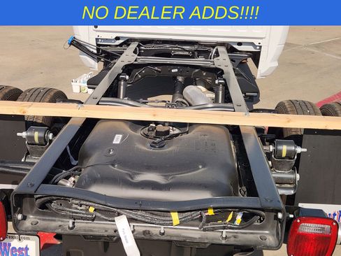 New 2026 RAM 3500 Tradesman AWD/4WD image 24