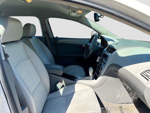 Used 2008 Chevrolet Malibu LT w/ Premium Mat Package image 25