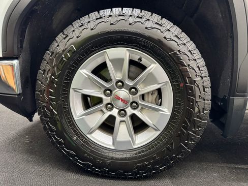 Used 2023 GMC Sierra 1500 Pro w/ Pro Value Package AWD/4WD image 12