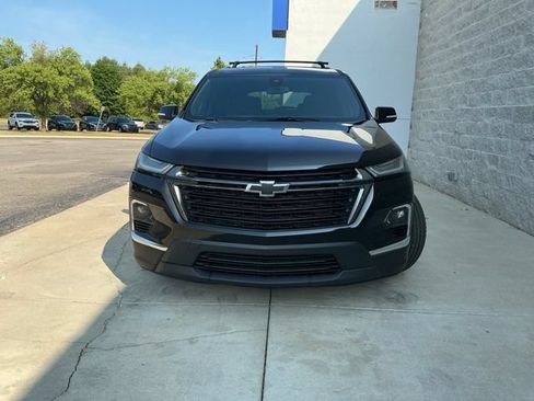 Used 2024 Chevrolet Traverse LT w/ Midnight/Sport Edition AWD/4WD image 8