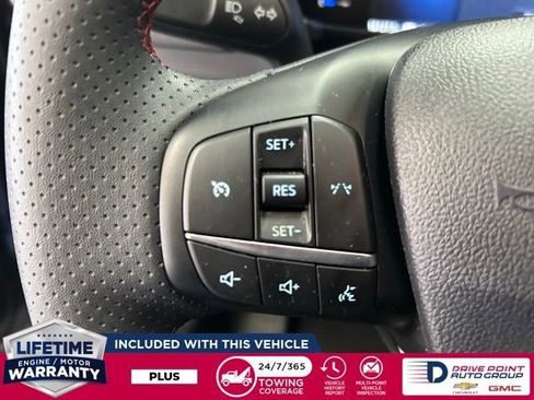 Used 2025 Ford Escape ST-Line FWD image 19