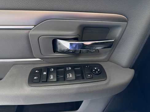 Used 2020 RAM 1500 Classic Warlock AWD/4WD image 23