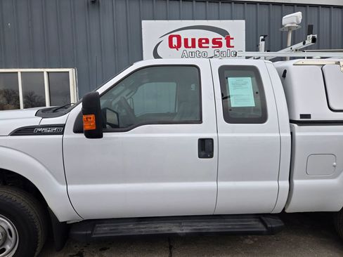 Used 2016 Ford F250 XL w/ Power Equipment Group image 3