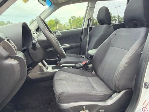 Used 2012 Subaru Forester 2.5X Premium w/ All-Weather Pkg AWD/4WD image 22