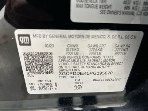 Used 2023 Chevrolet Silverado 1500 LT w/ Protection Package image 28