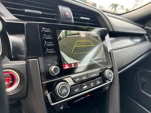 Used 2020 Honda Civic EX image 18