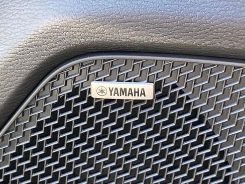 New 2025 Mitsubishi Outlander SEL image 11