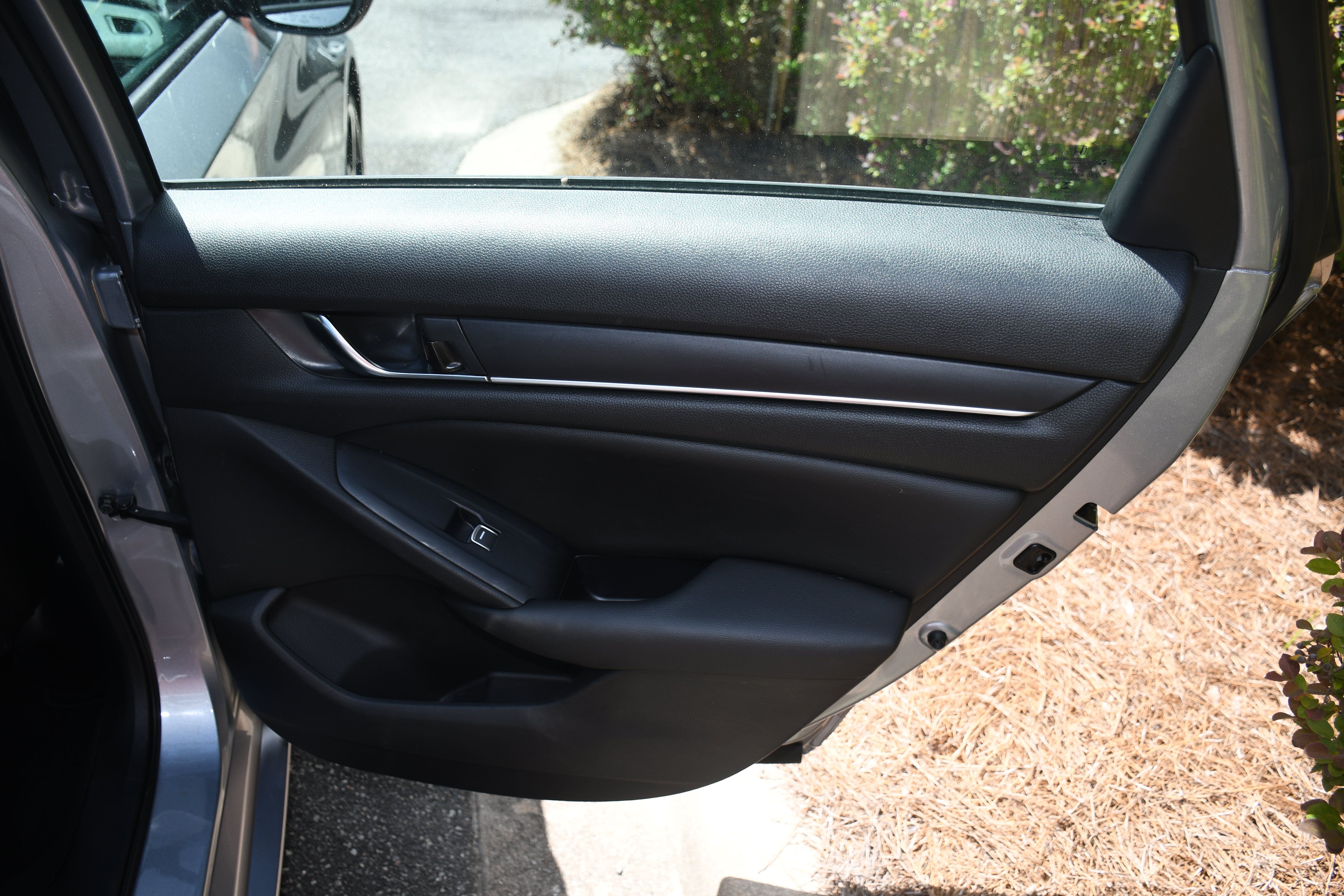 Used 2019 Honda Accord Sport image 18