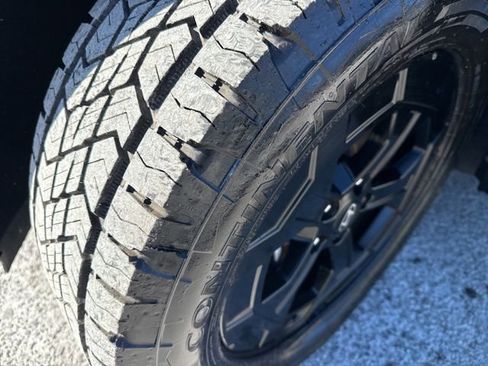 Certified 2024 Hyundai Santa Fe XRT image 7