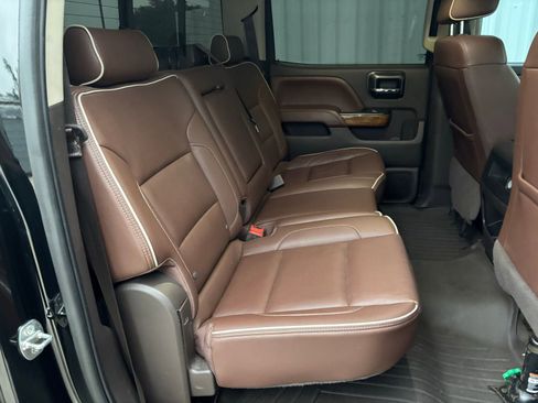 Used 2016 Chevrolet Silverado 2500 High Country w/ High Country Premium Package image 33