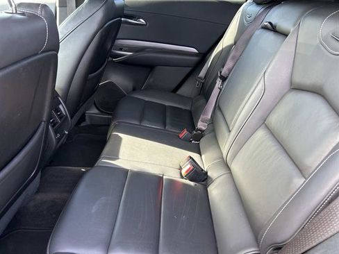 Used 2024 Cadillac XT4 Premium Luxury image 13