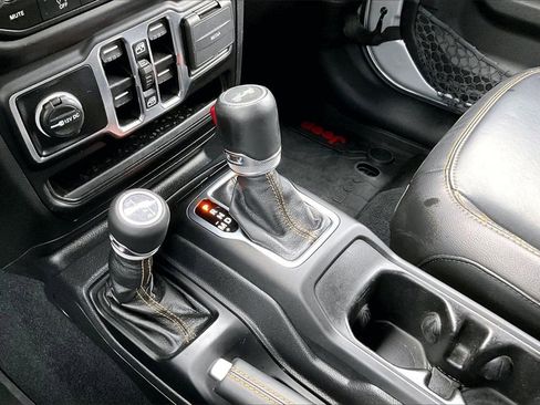 Certified 2023 Jeep Wrangler Sahara image 31