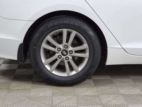 Used 2016 Hyundai Sonata SE FWD image 9