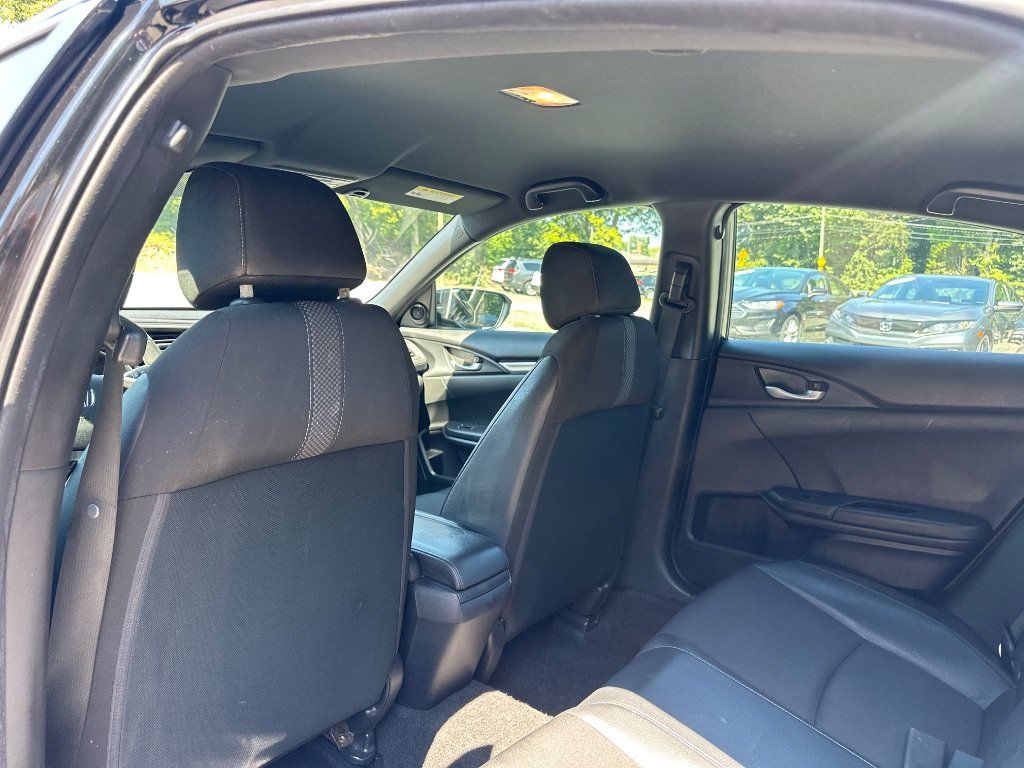 Used 2019 Honda Civic Sport image 16