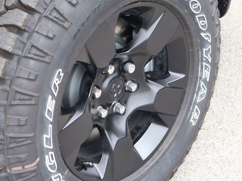 New 2026 RAM 1500 Classic Warlock AWD/4WD image 39