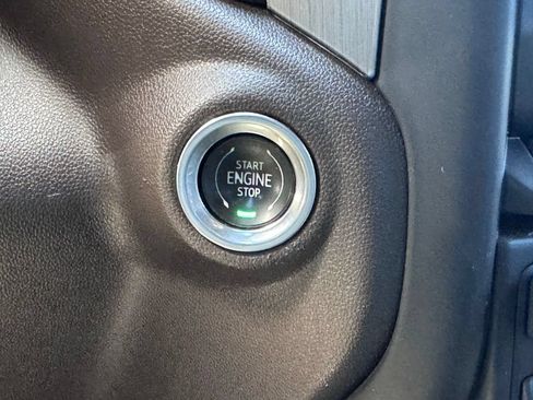 Used 2020 GMC Sierra 2500 Denali w/ Denali Ultimate Package AWD/4WD image 14