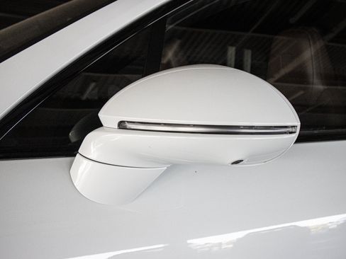 Used 2022 Porsche Cayenne Turbo S AWD/4WD image 32
