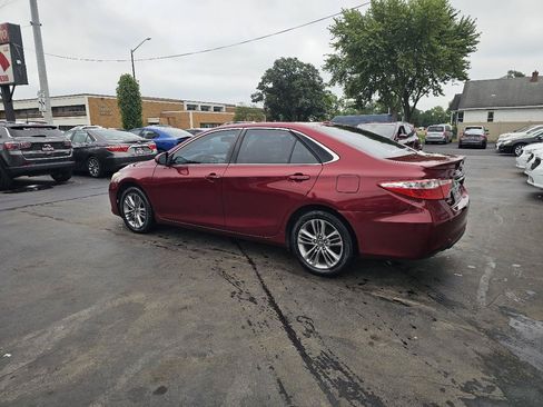 Used 2017 Toyota Camry LE FWD image 7