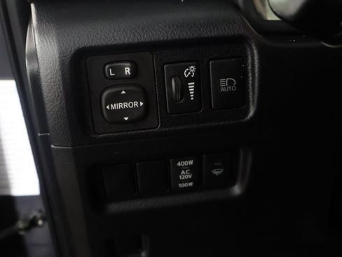 Used 2024 Toyota 4Runner TRD Off-Road image 33