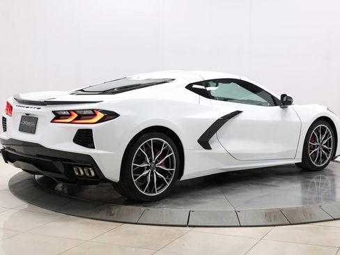 Used 2024 Chevrolet Corvette Stingray Preferred Cpe w/ 2LT image 97