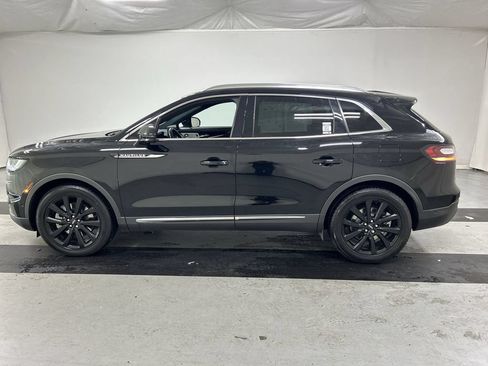 Used 2023 Lincoln Nautilus Reserve w/ Equipment Group 202A AWD/4WD image 6