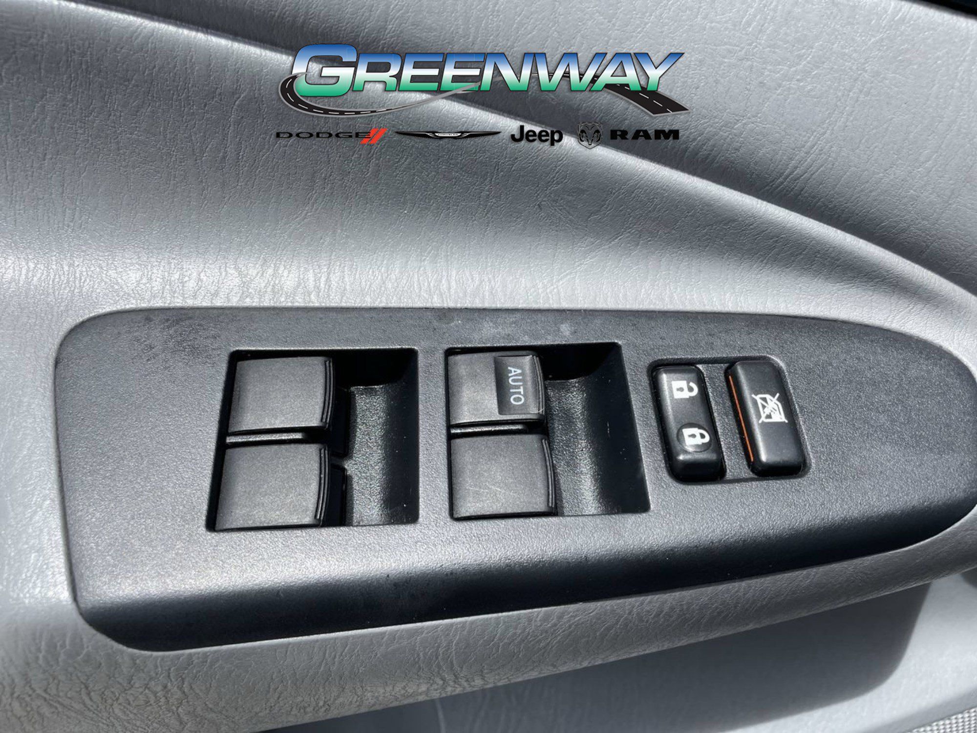 Used 2012 Toyota Tacoma PreRunner w/ SR5 Pkg RWD image 17