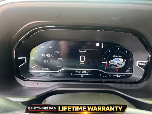 Used 2022 GMC Yukon Denali AWD/4WD image 14