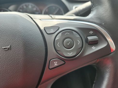 Used 2017 Buick LaCrosse Essence w/ Sun and Shade Package FWD image 13