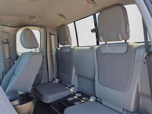 Used 2015 Toyota Tacoma 2WD Access Cab w/ Convenience Package image 20