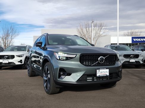 New 2026 Volvo XC40 B5 Ultra w/ Climate Package image 18