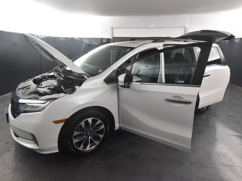 Used 2023 Honda Odyssey EX-L image 42