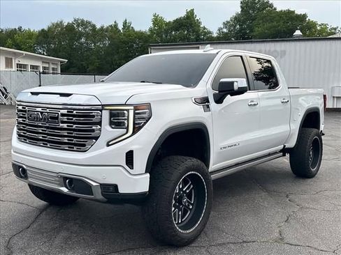 Used 2022 GMC Sierra 1500 Denali w/ Denali Reserve Package AWD/4WD image 5
