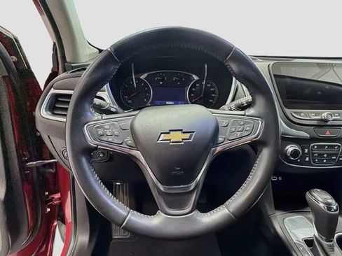 Used 2020 Chevrolet Equinox LT FWD image 10